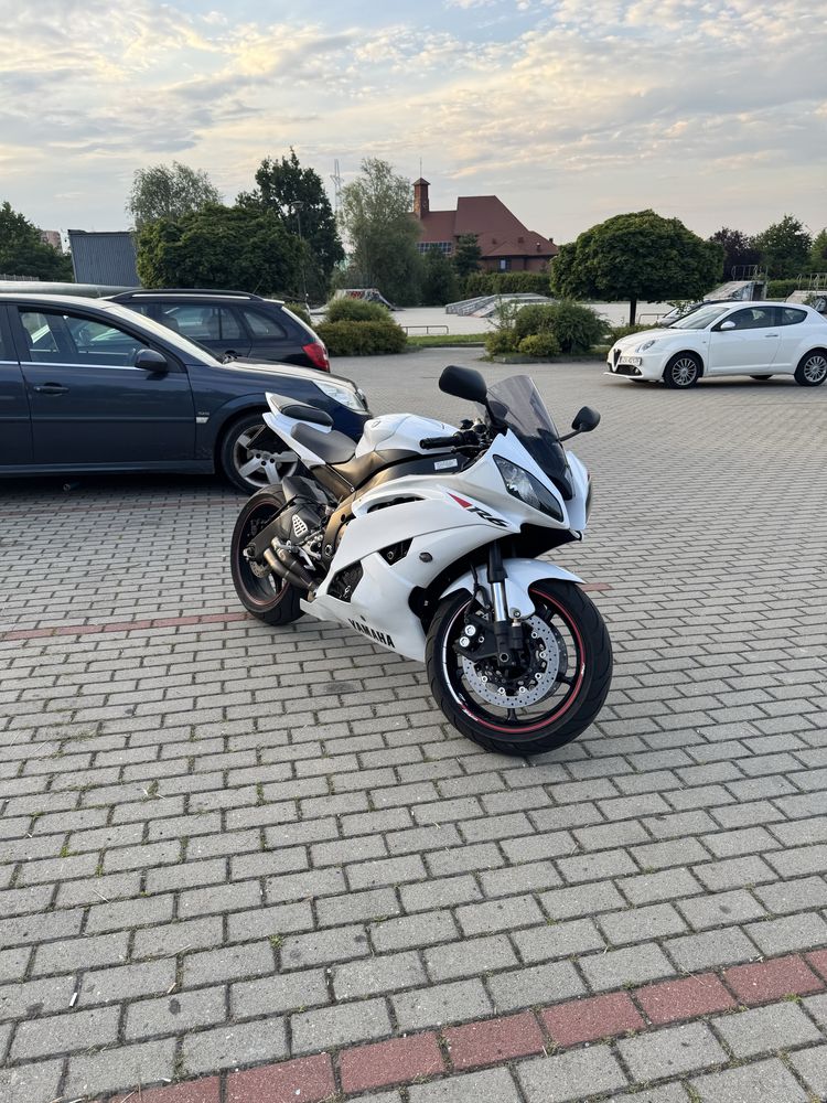 sprzedam Ymaha yzf r6