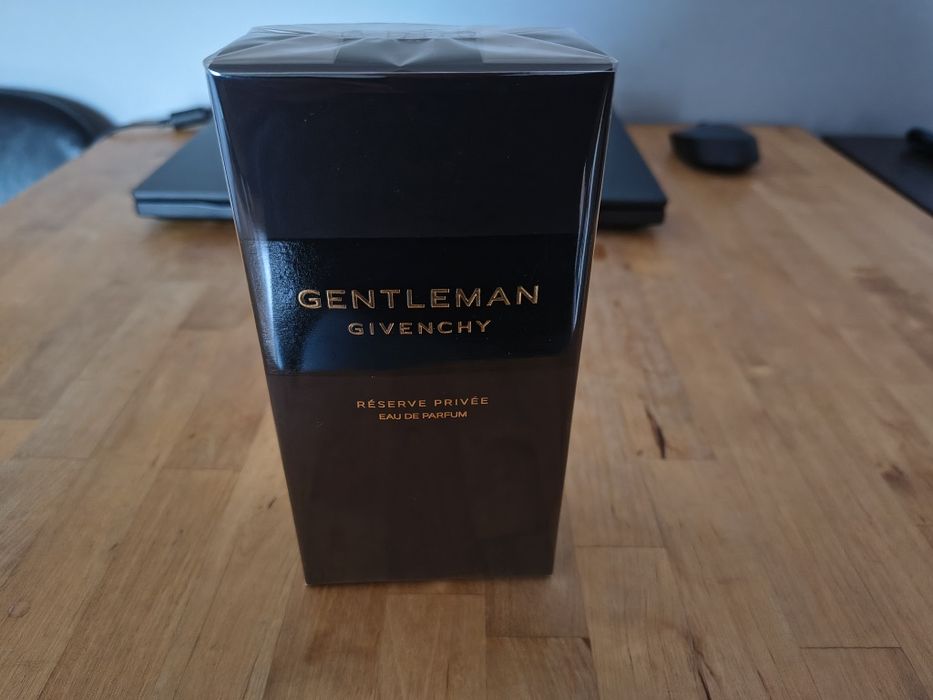 Givenchy Gentleman Reserve Privee 200 ml NOWY