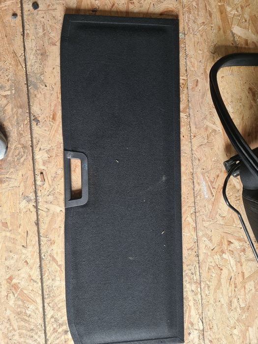 Полка багажника Renault KADJAR