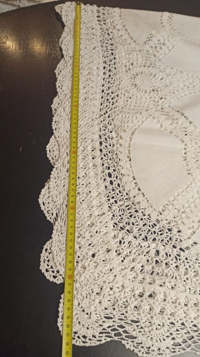 Obrus koronkowy biały 136 x 168cm