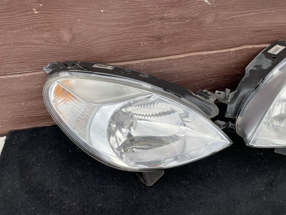 Фари, фара, ліхтарі передні Citroen Xsara Picasso 1 (04-10)