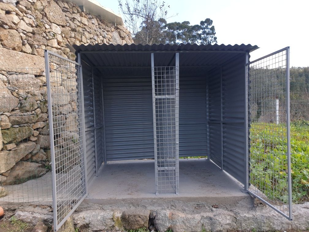 Faço portões em galvanizado