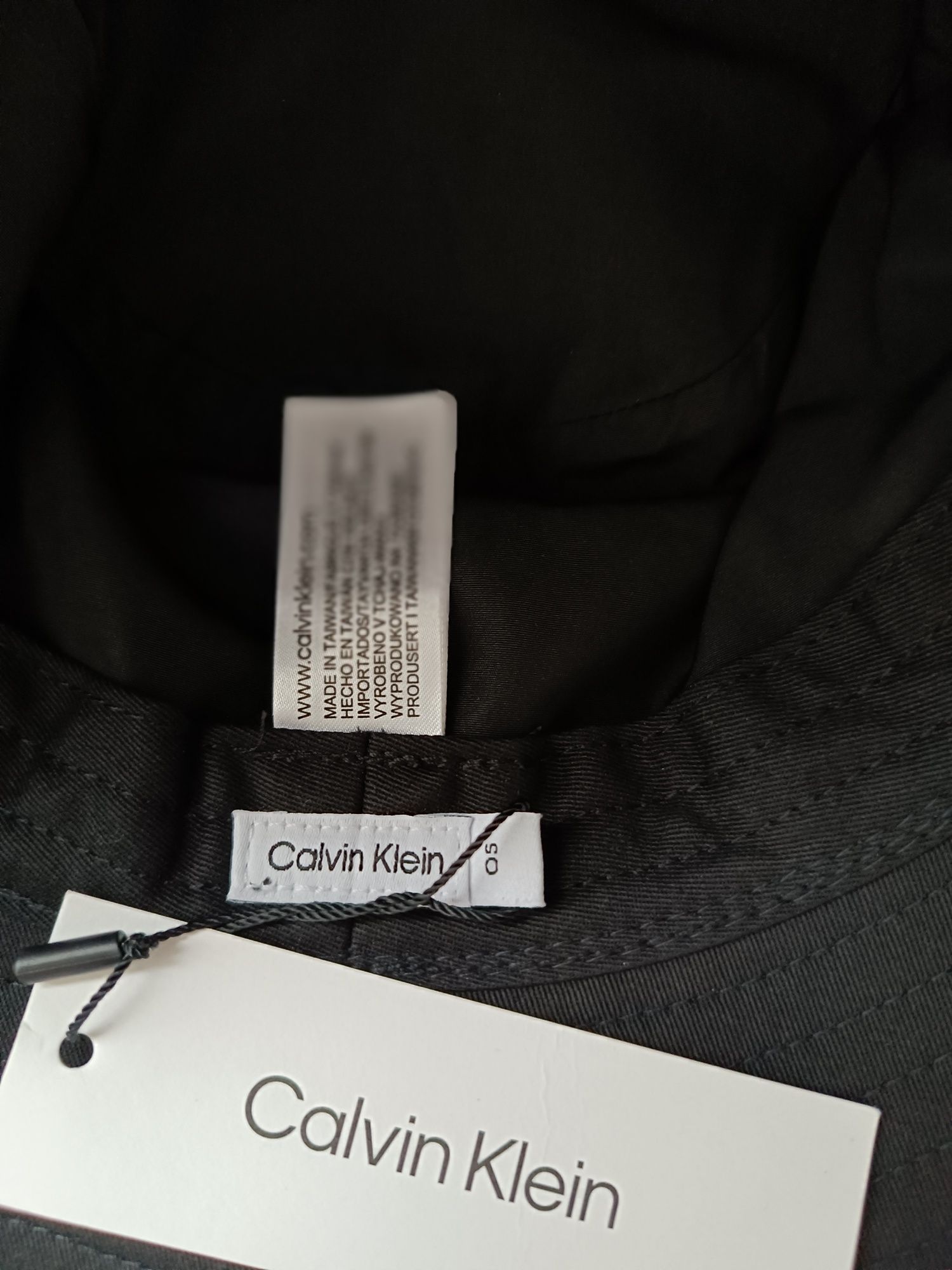 Шапка шляпа Calvin Klein двустороння