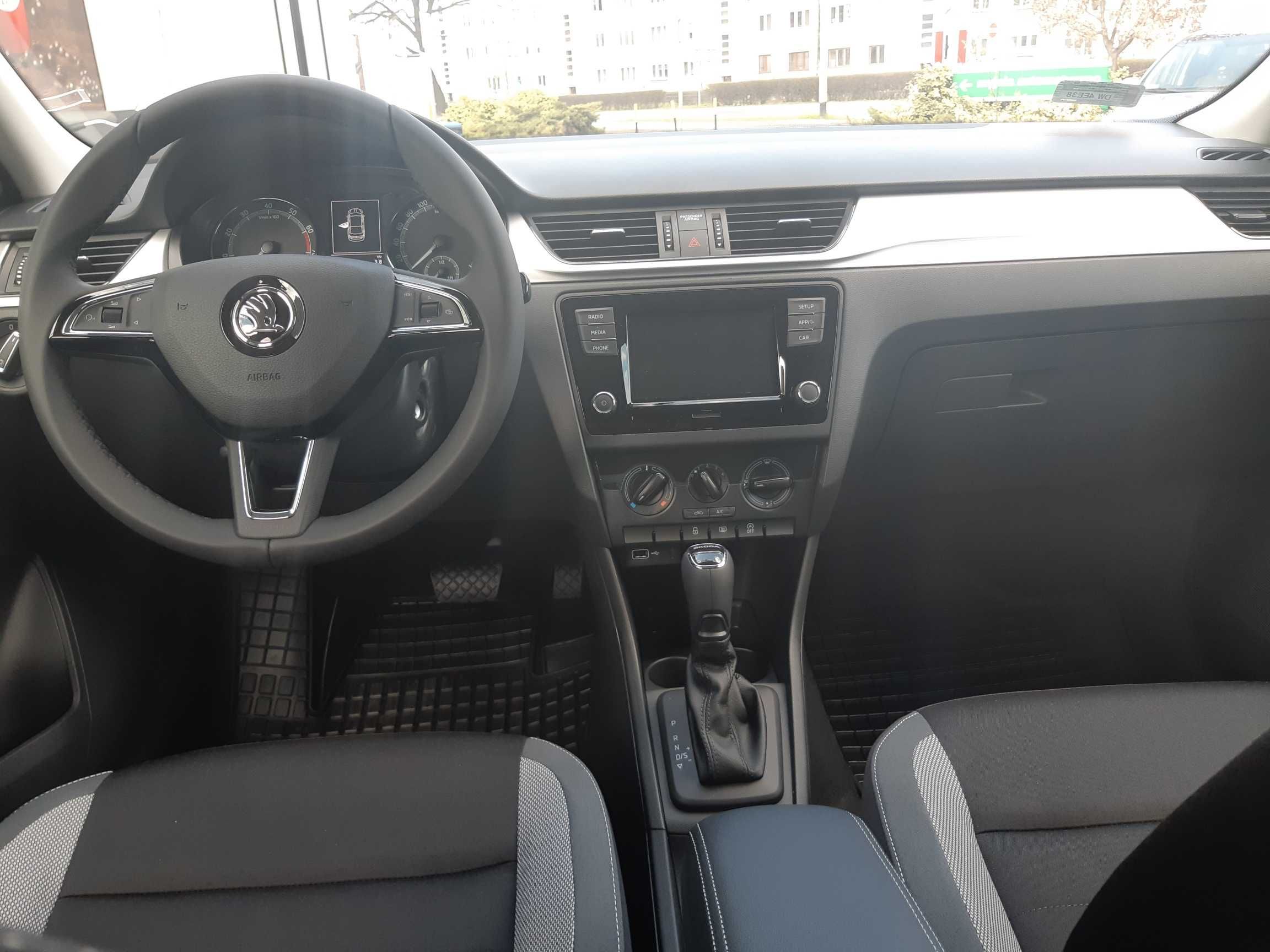 Skoda Rapid DSG, Wynajem długoterminowy samochodów, wypożyczalnia aut