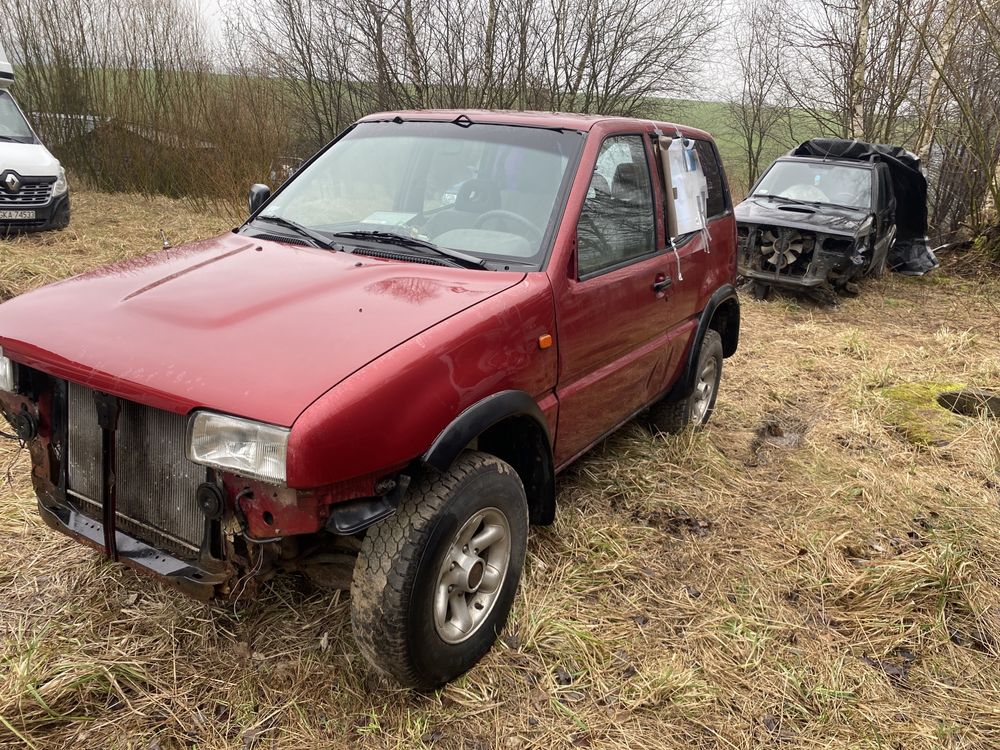 Nissan terrano 2 wszystkie części 2.7tdi 2.4benzyna