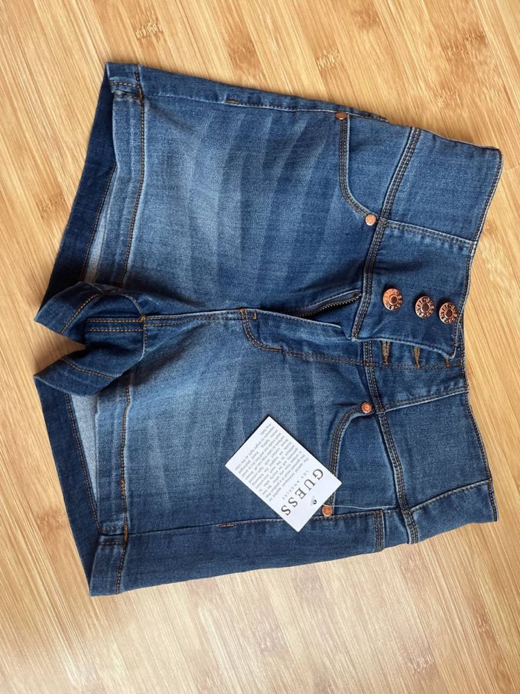 Джинсові  шорти Guess