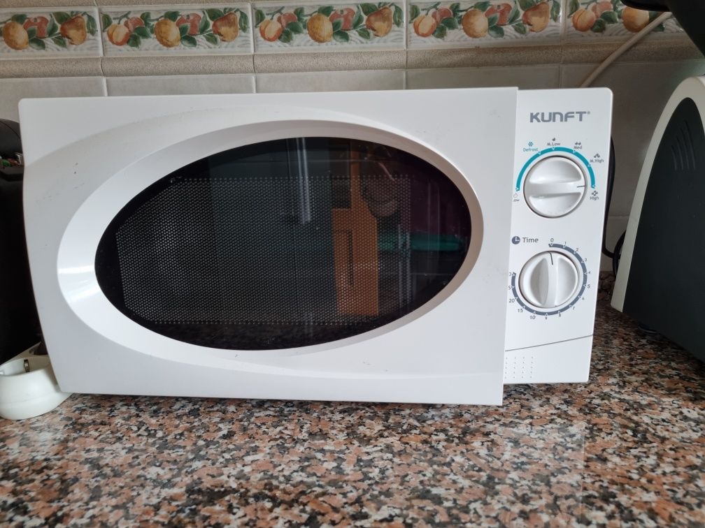 Microondas Kunft