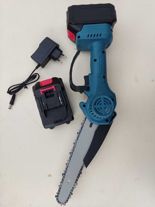 Електоро-мини-пила на аккумуляторах