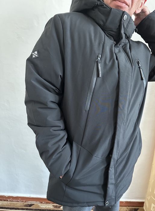 Зимова чоловіча куртка