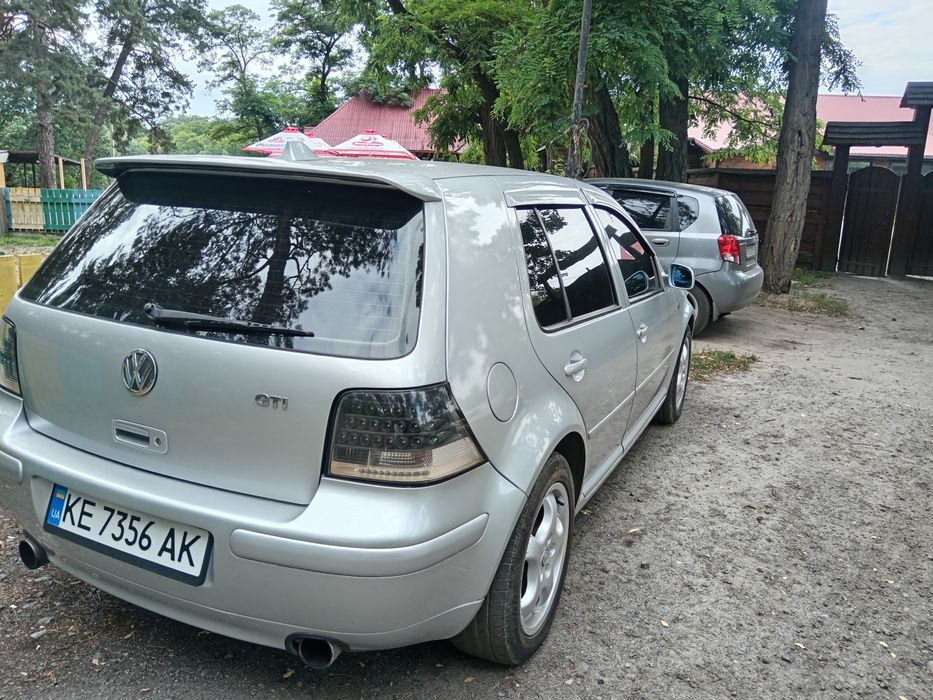 VW Golf 1.8t GTI