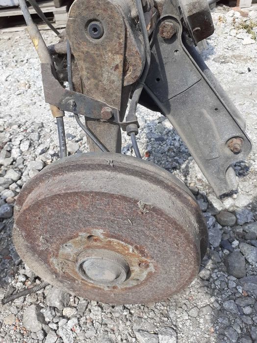 Belka tylna Peugeot 306