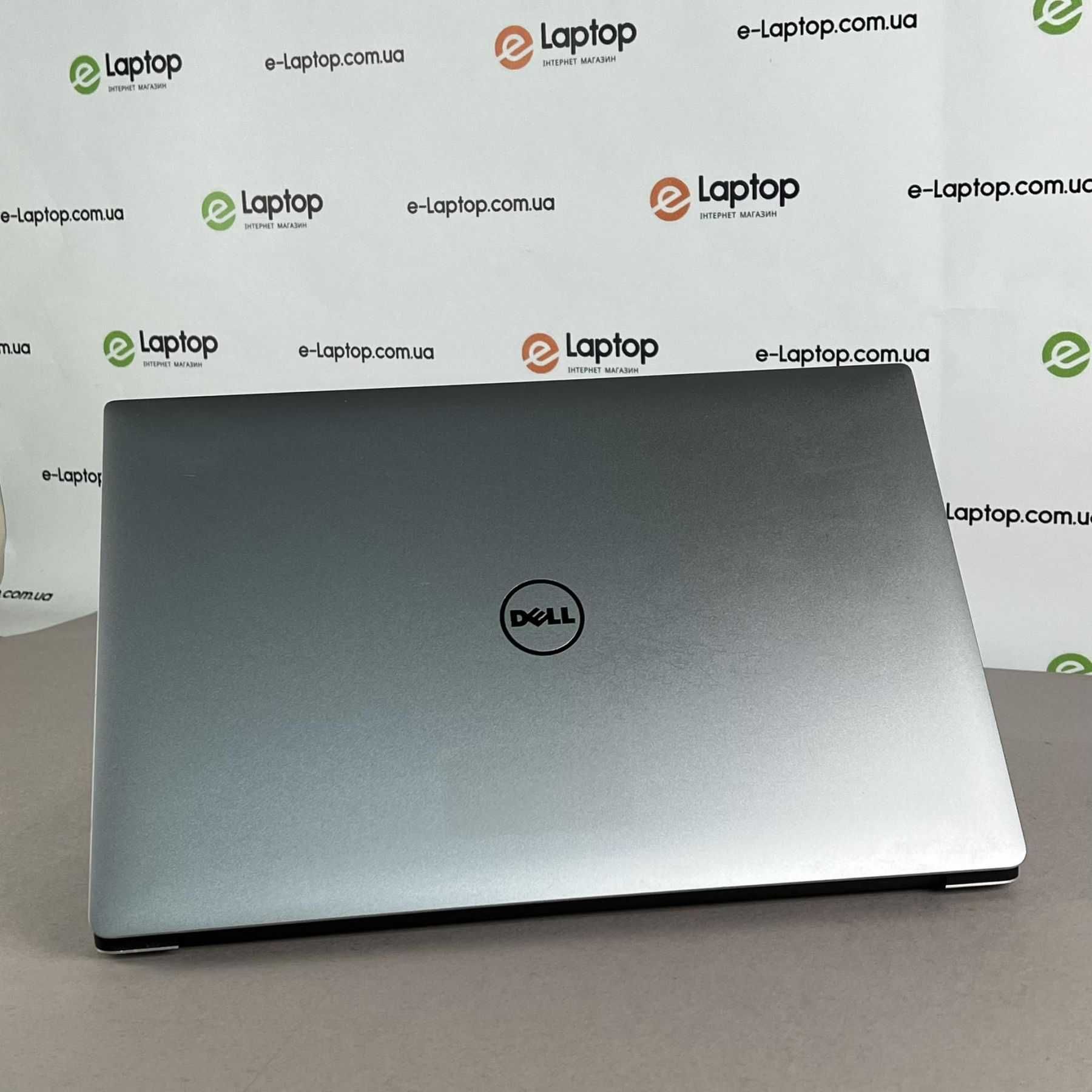 Ноутбук Dell Precision 5520 Xeon E3-1505M v6/32GB/SSD 1TB/nVidia M1200