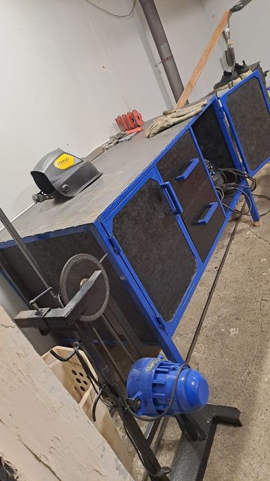 Stół warsztatowy spawalniczy