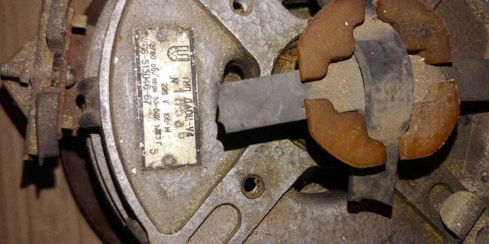 Продам электродвигатель от стиральной машины