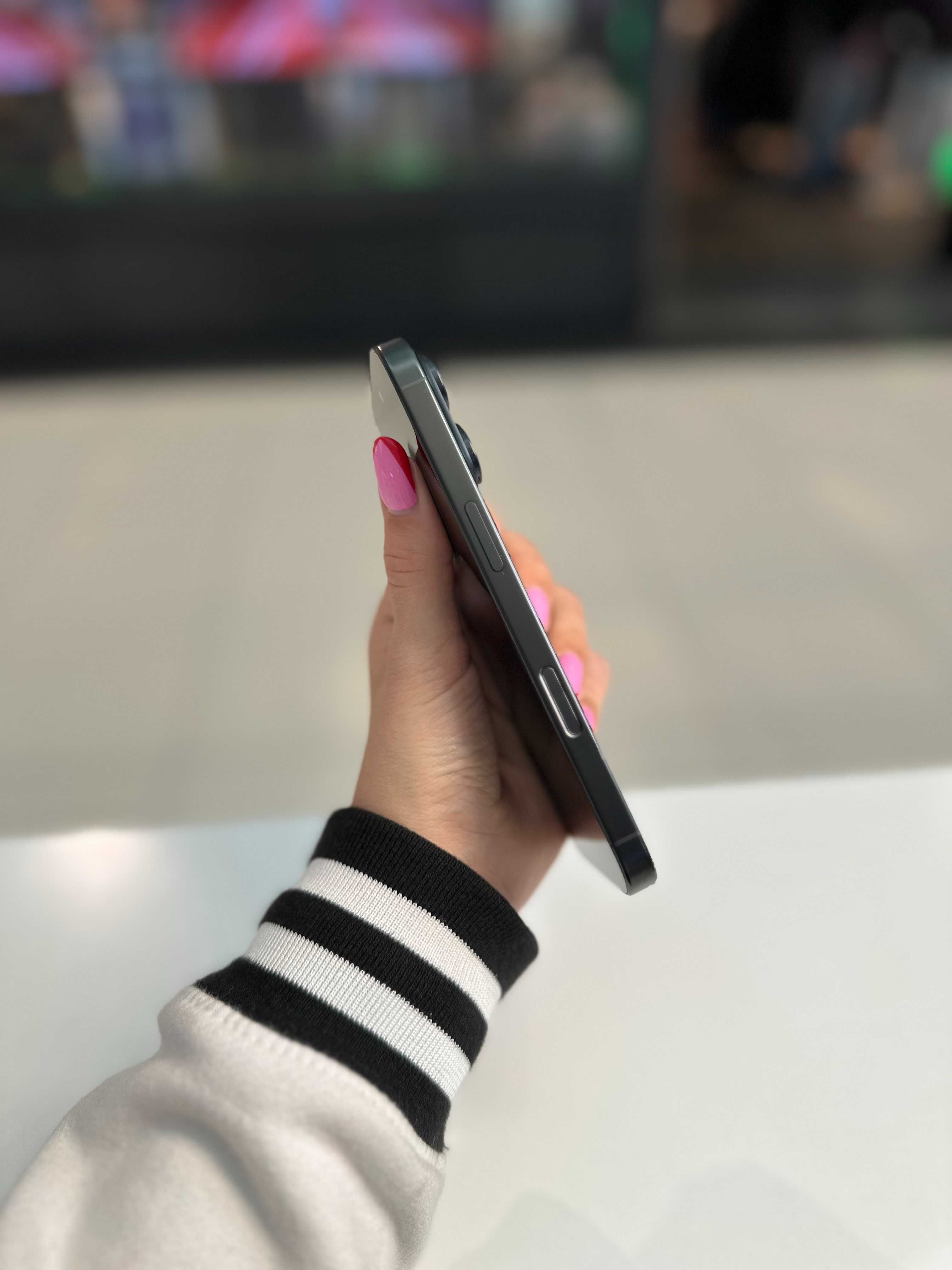 JAK NOWY/iPhone 16 Pro 128 GB/100% bateria/gwar24msc/raty 0%/WOLA PARK