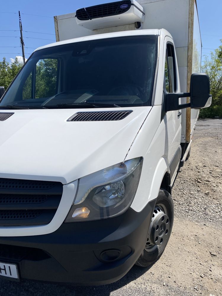 Mercedes-Benz Sprinter 519