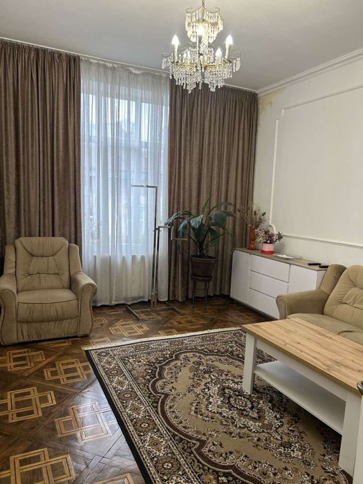 Двокімнатна квартира в центрі міста для Вас!