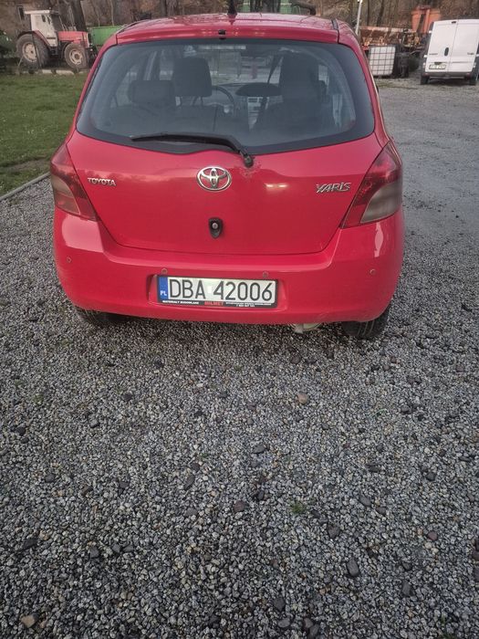 Toyota yaris II  1.0