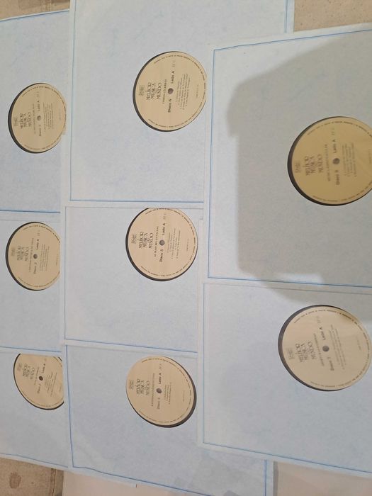 Vinis "A melhor música do mundo"