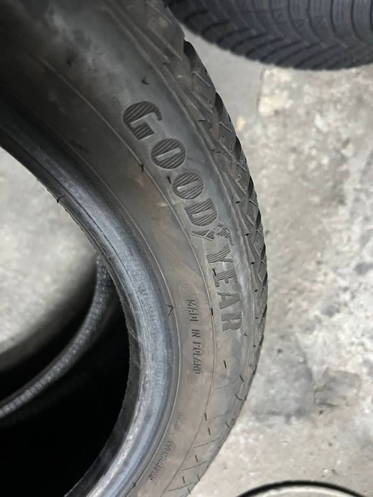 Автошини зимові GOOD YEAR 195/50/15 (2 шт) Резина,Колеса,Гума,Скати,Ши