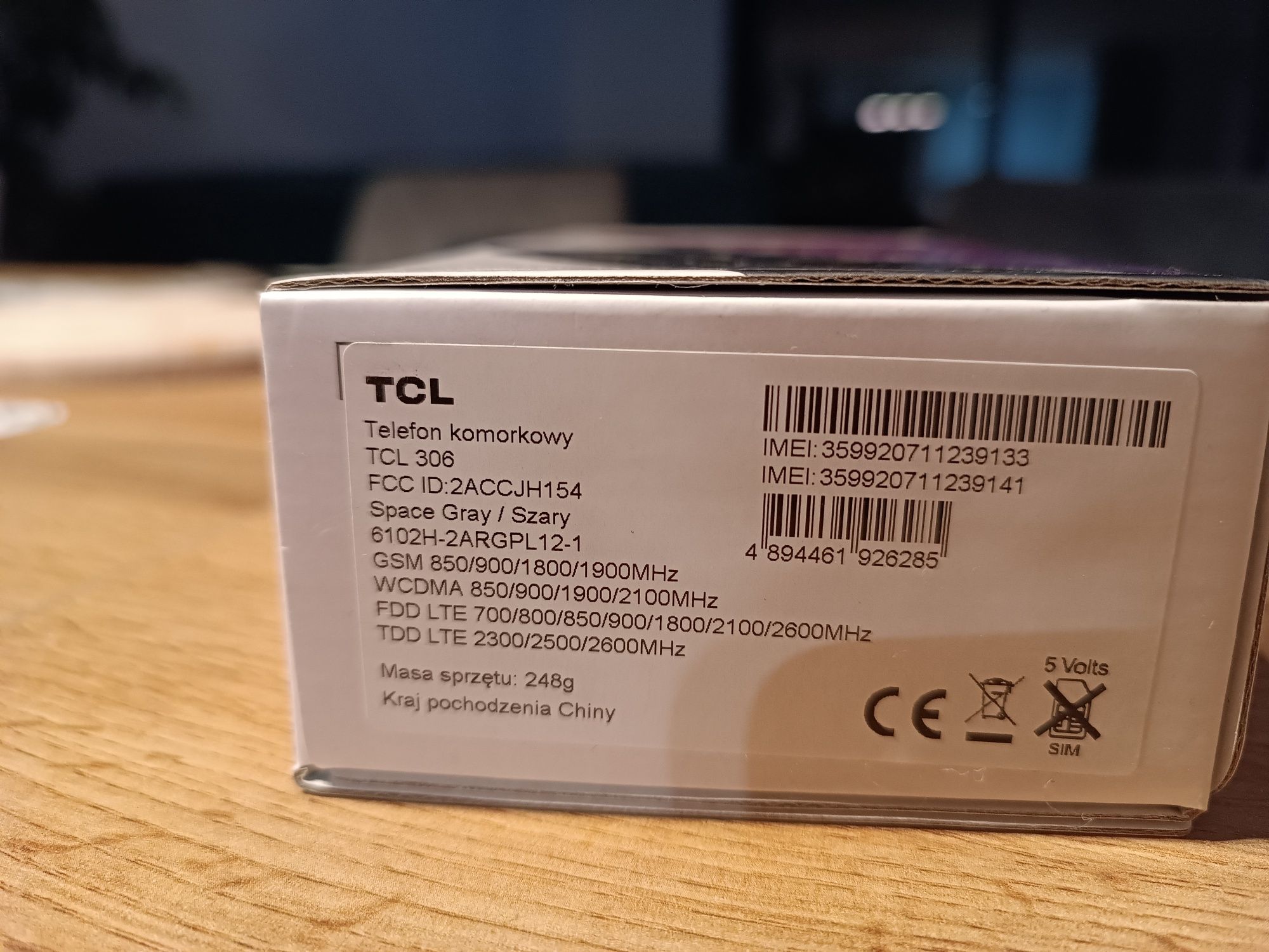 Smartfon TCL 306