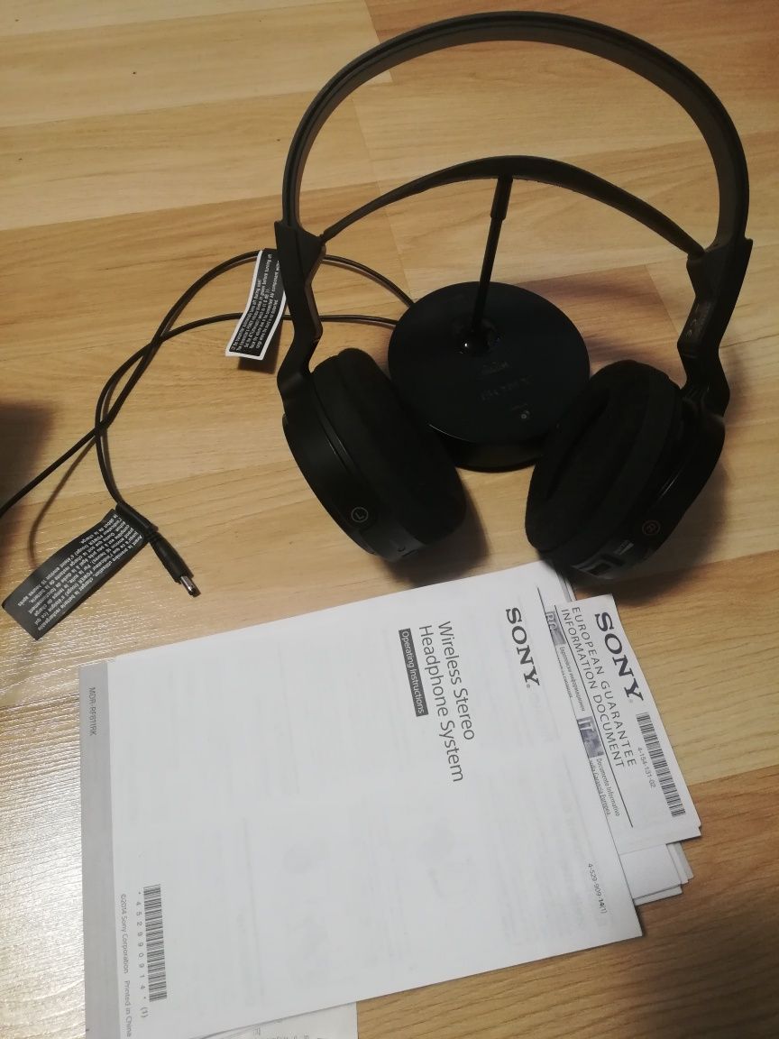 Słuchawki bezprzewodowe Sony RF811RK
