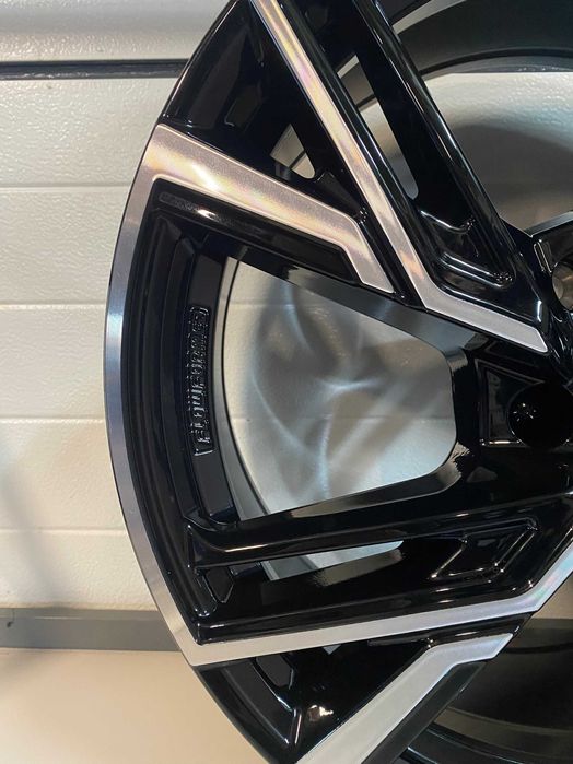 Alufelgi 18 5x112 Et.30 8J Seat Cupra Formentor I II Leon Ateca Altea