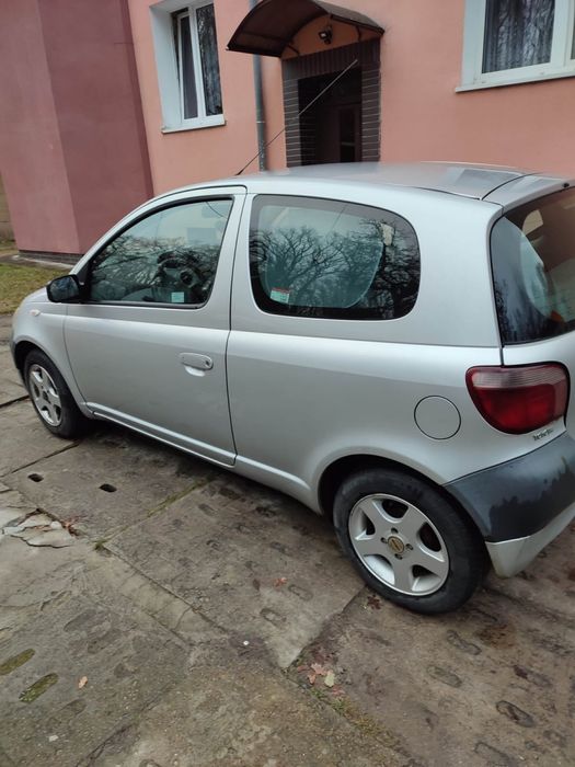 Toyota Yaris 1.0 2001