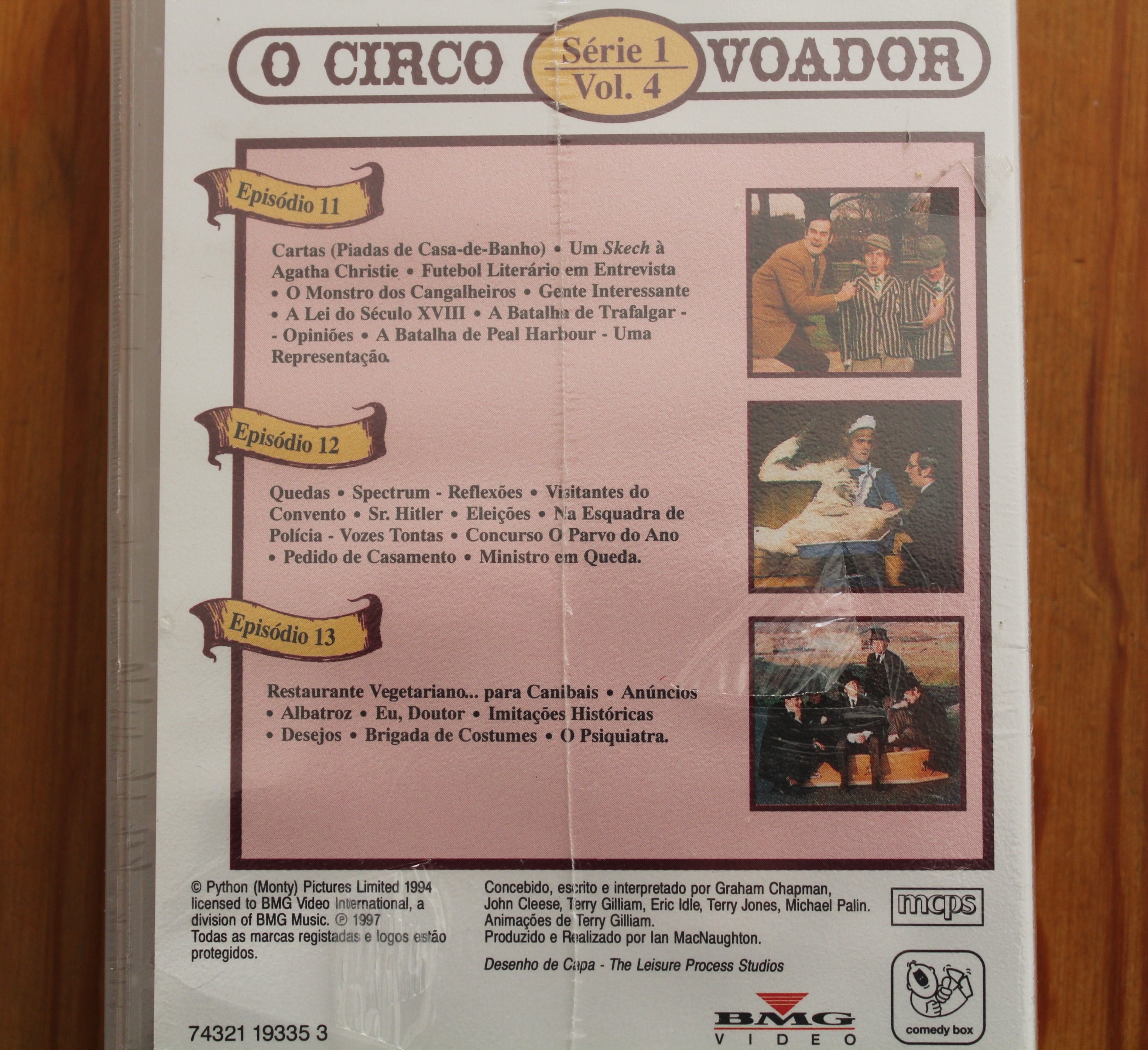 VHS - Monty Python's Flying Circus (Os Malucos do Circo Voador)