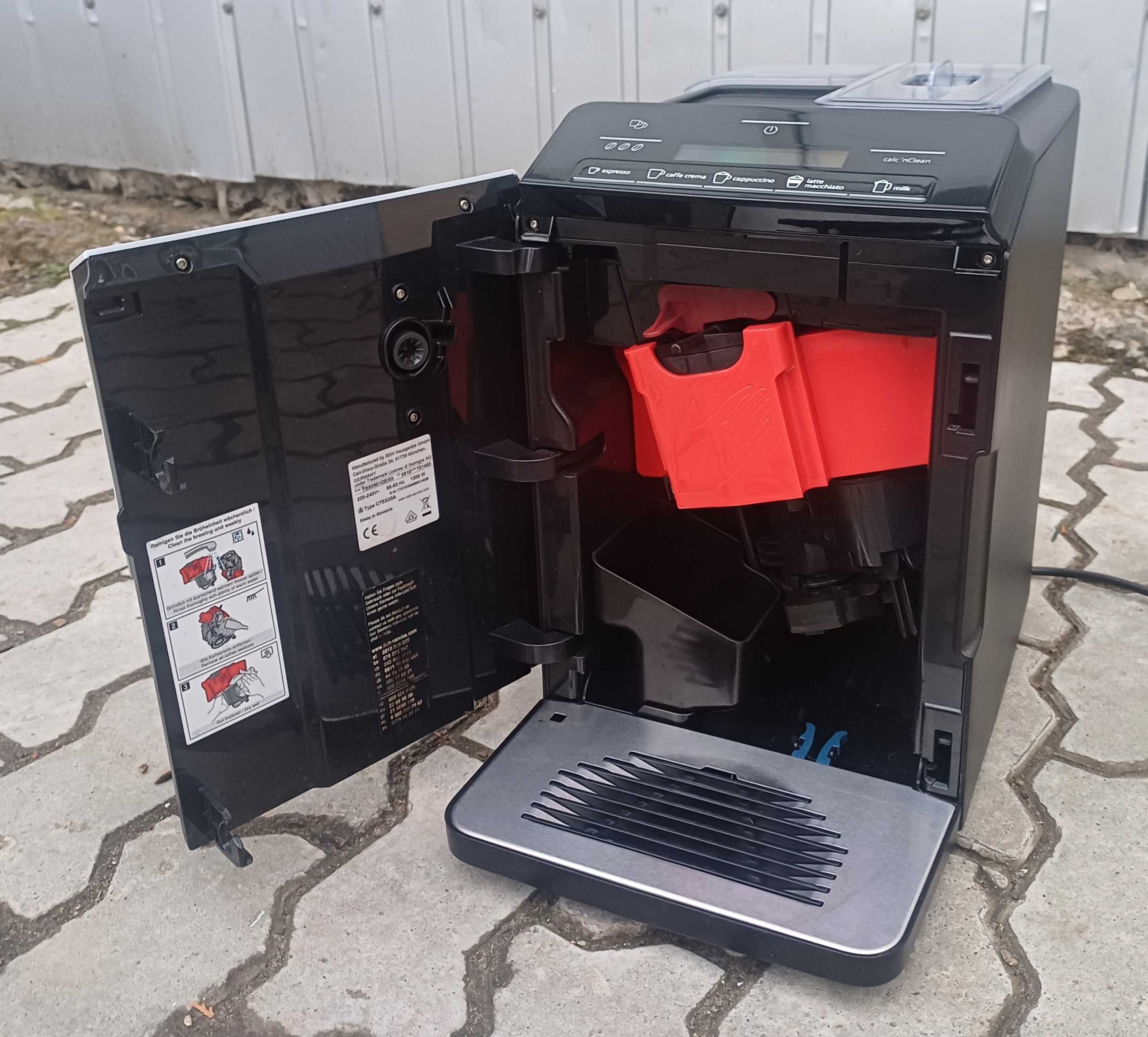 Кавомашина кавоварка Сіменс Siemens TI353201RW срібна б/в