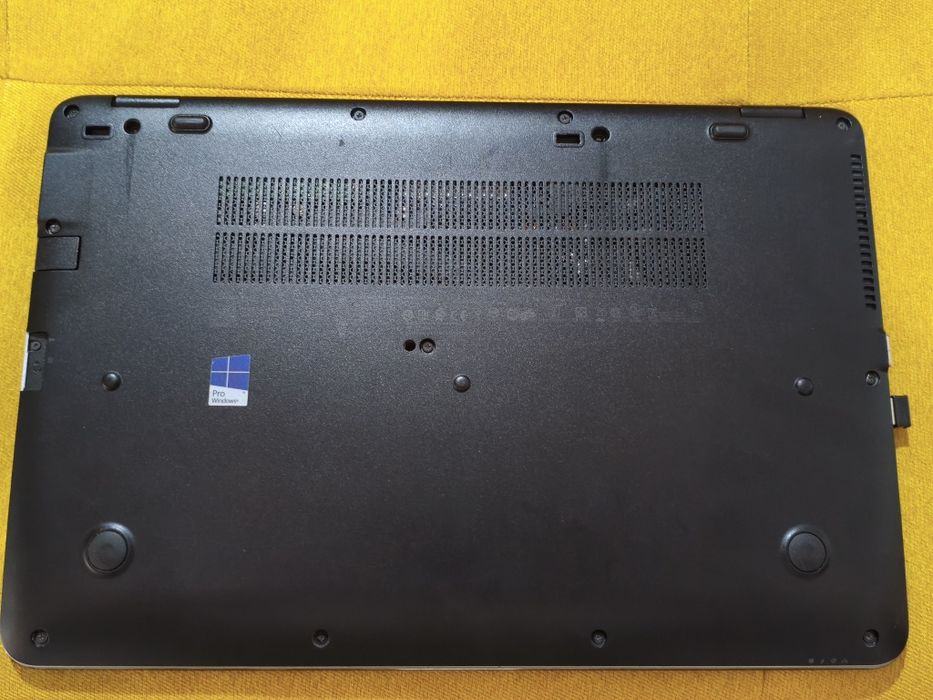 Hp helitbook 850 03