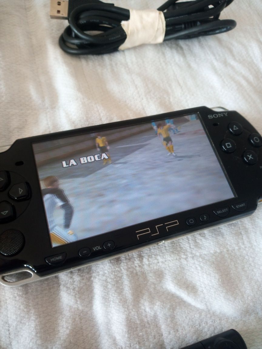 Consola PSP psp bom estado, todos os jogos e acessórios