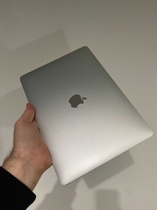 MacBook (Retina, 12-inch, Early 2015) Silver Wi-Fi [A1534] Icloud OFF