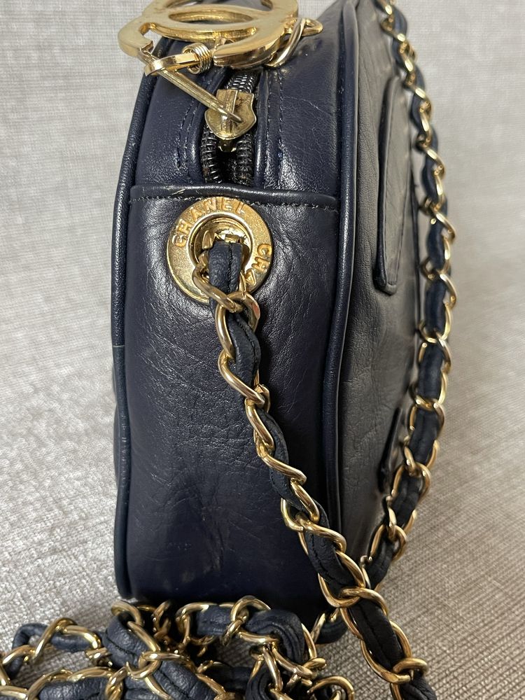 Кожаная сумка в стиле Chanel