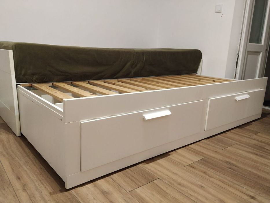 Cama BRIMNES Ikea.