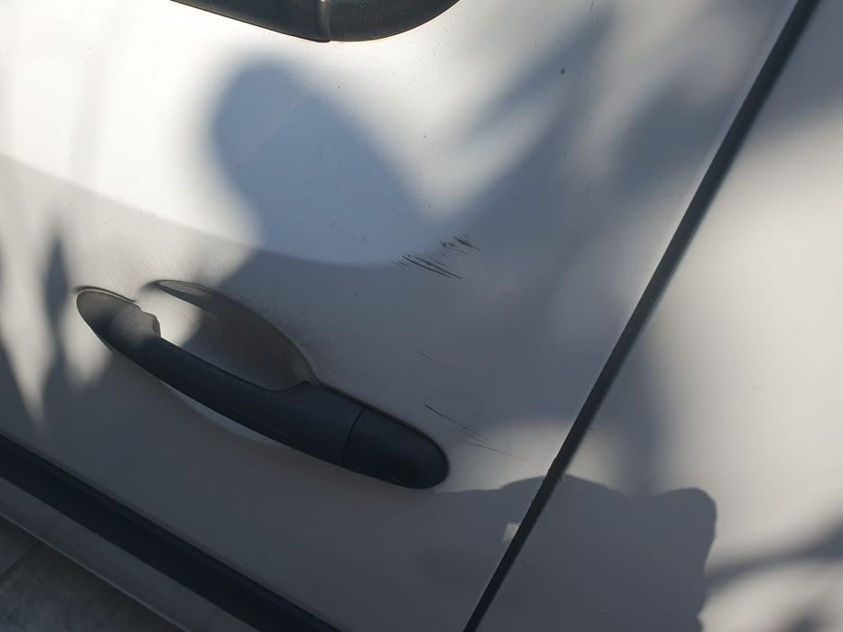 Renault kangoo 3 lugares