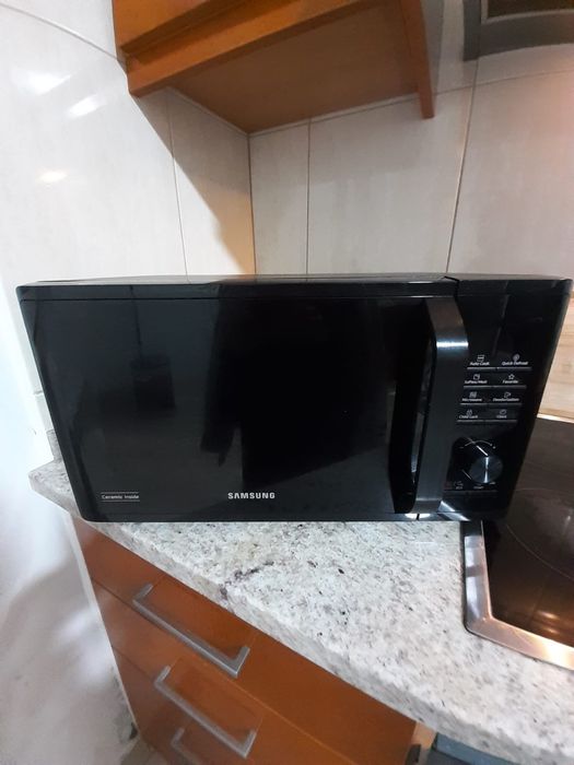 Microondas Samsung de ótima gualidade