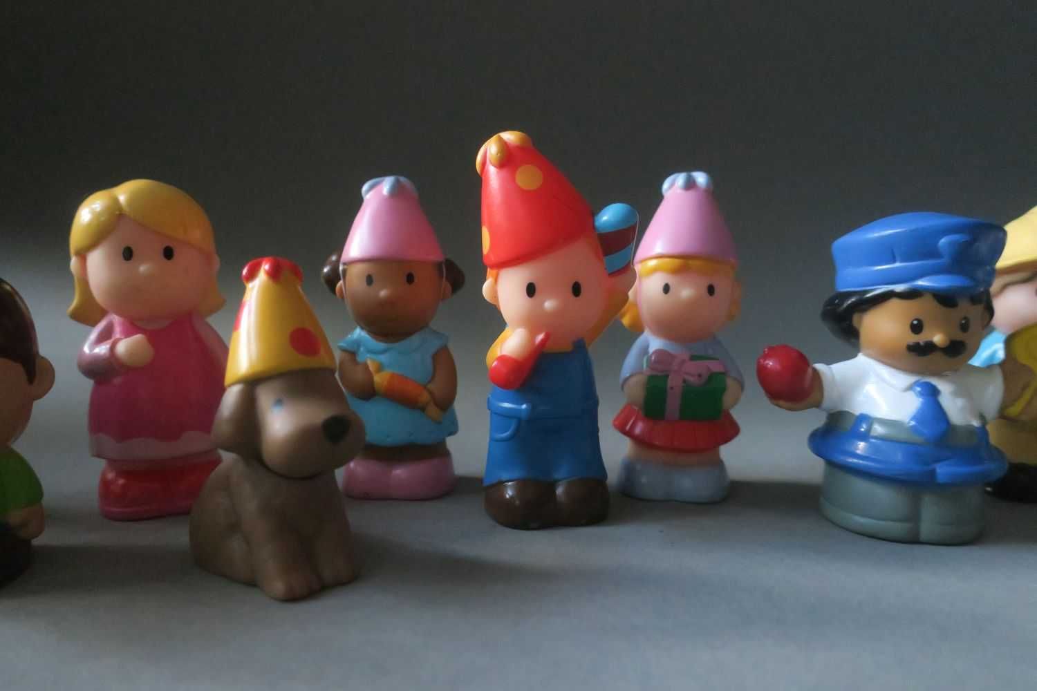 Figurki Little People 15 sztuk i inne