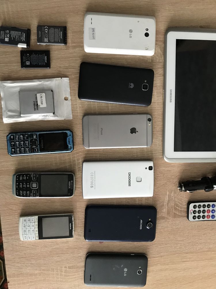 Мобільні телефони,планшет