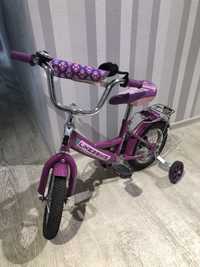 Продам детский велосипед для девочки, диаметр колес 29-30 см