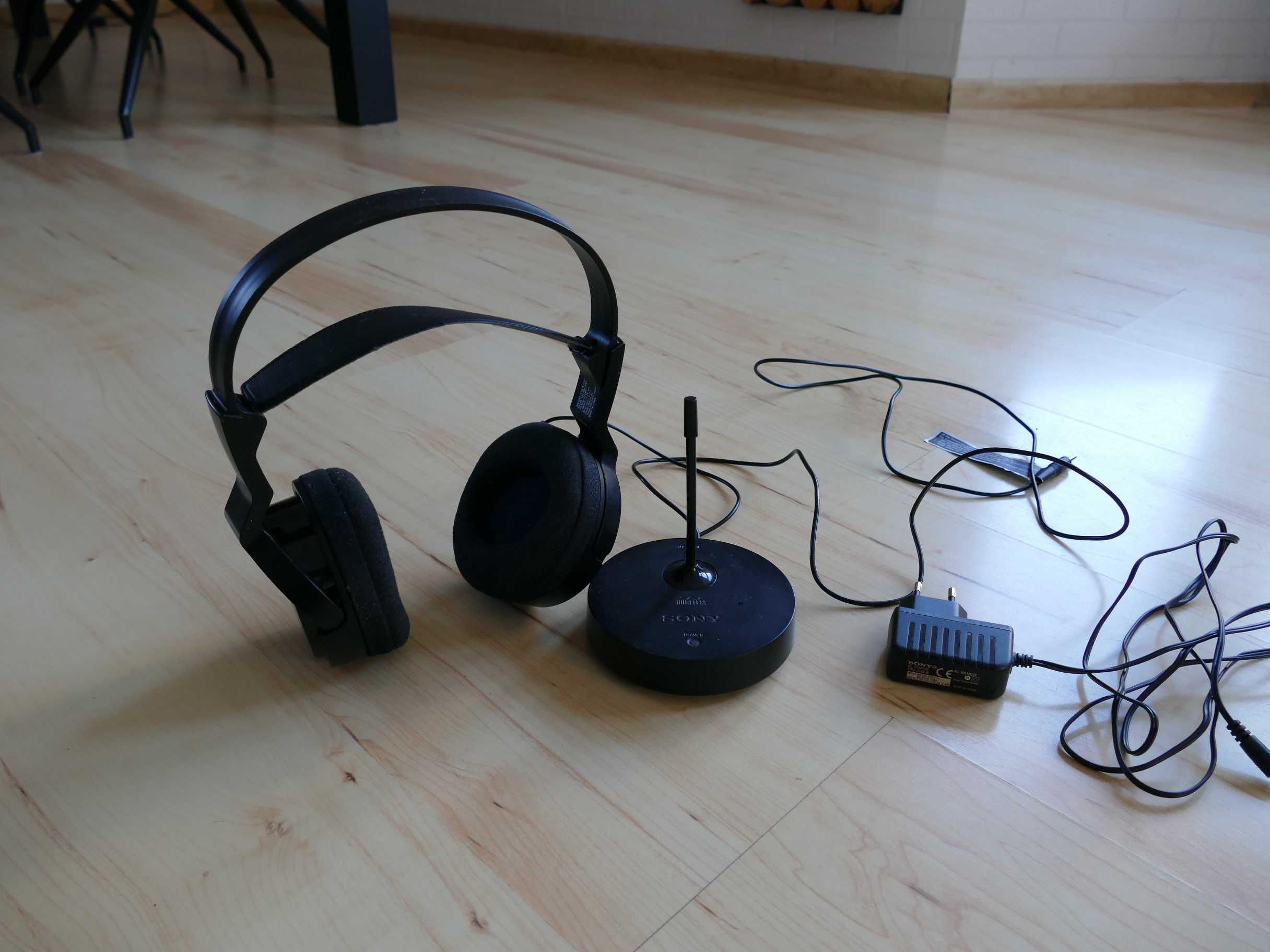 SONY MDR-RF811R Słuchawki bezprzewodowe wireless do 100m