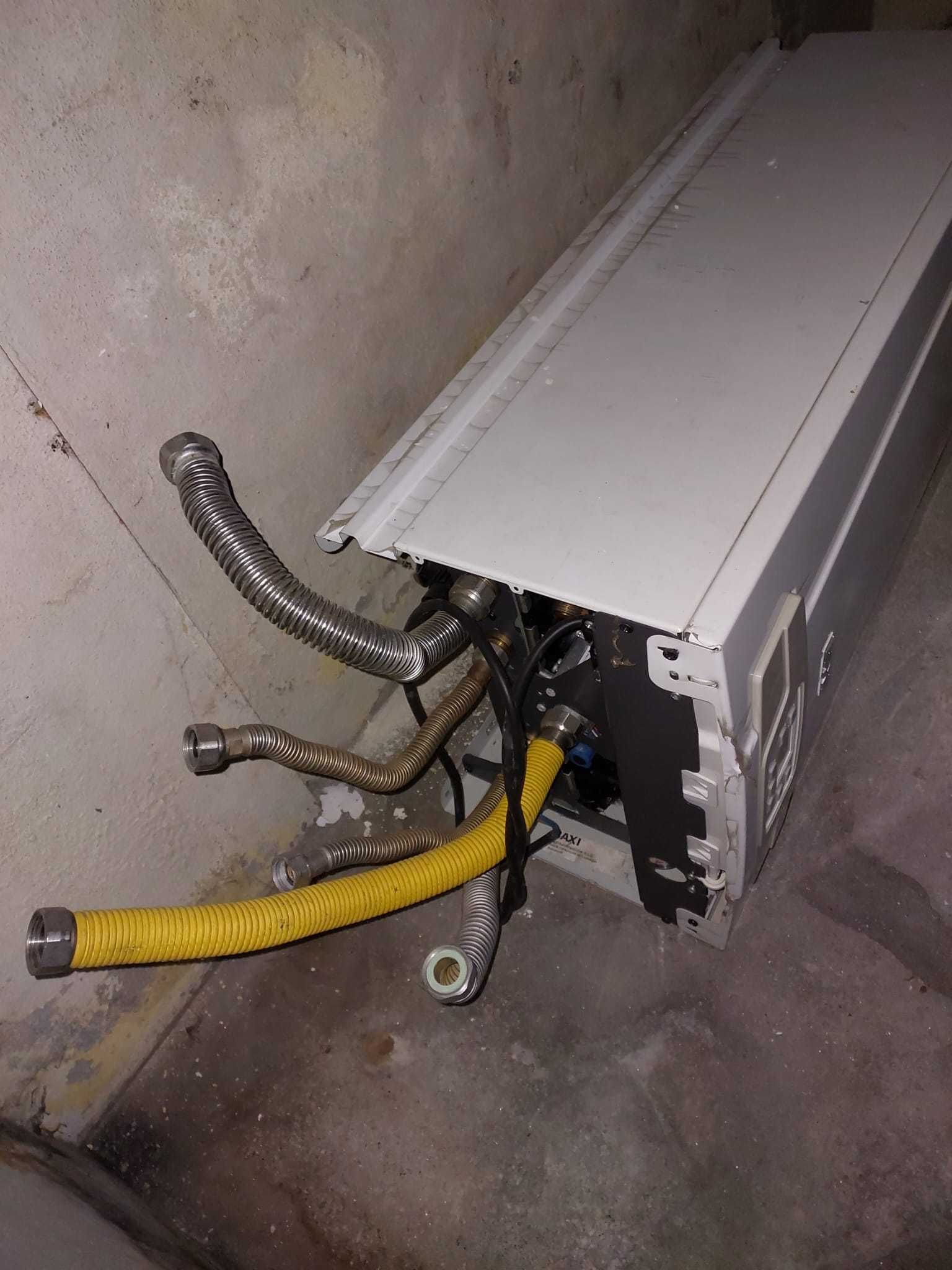 Vendo Caldeira BAXI .