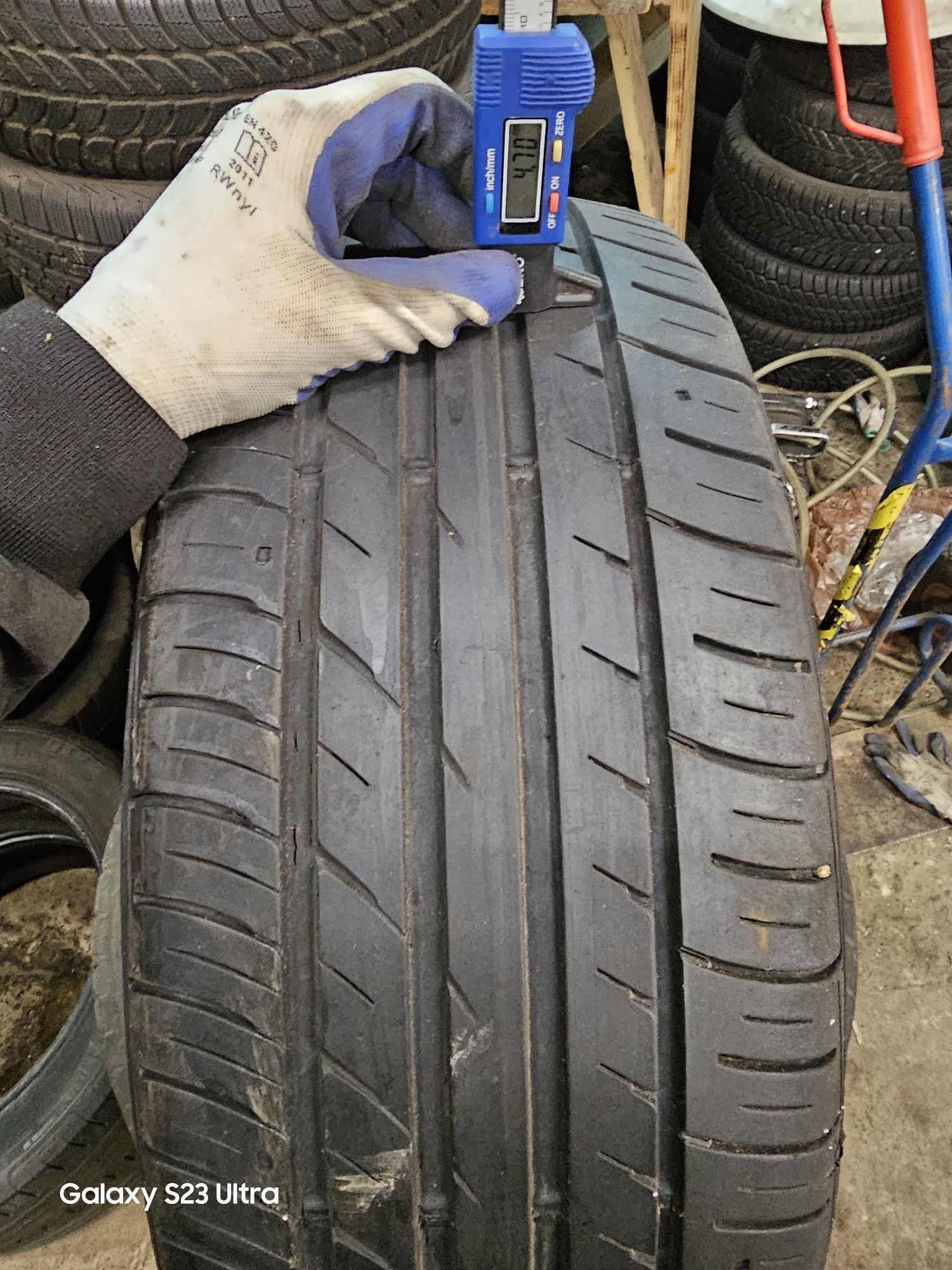 2 sztuki używanych opon letnich Falken 215/50R17