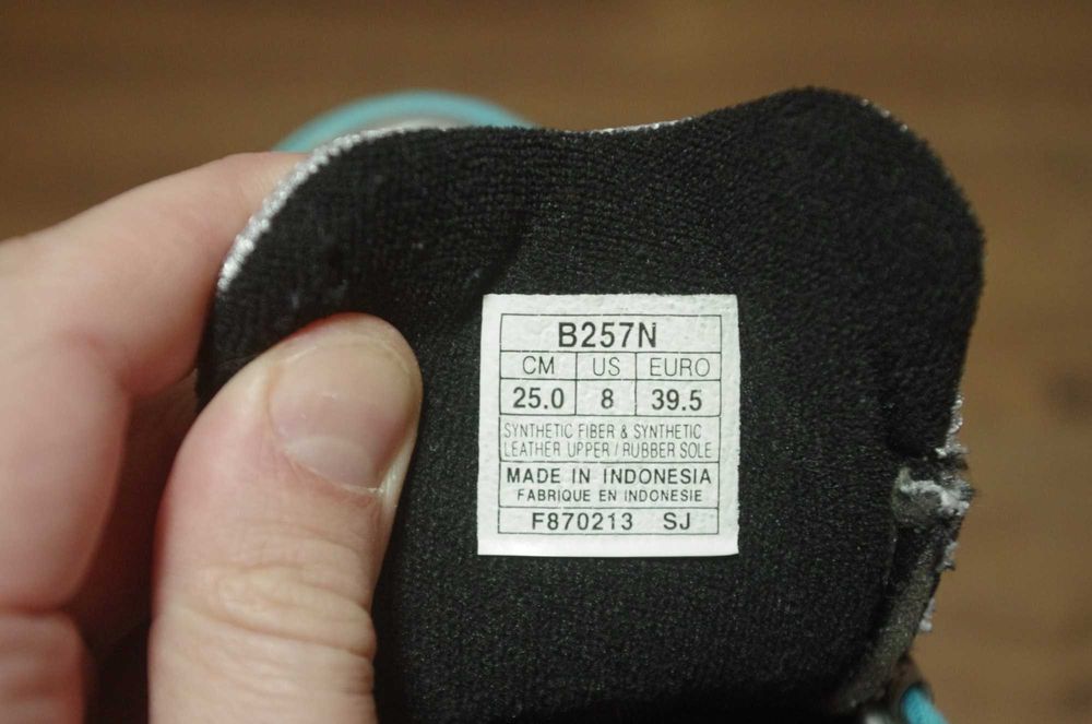 Волейбольные Asics Gel Rocket 6 оригінал 39,5-40 розмір ідеальний стан