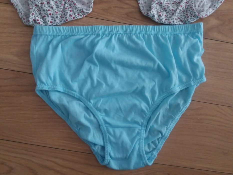 Majtki damskie bawełniane nowe M