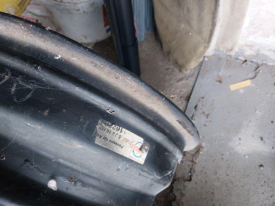 Диски 4 шт5×100 r16 6j×16h2 et40