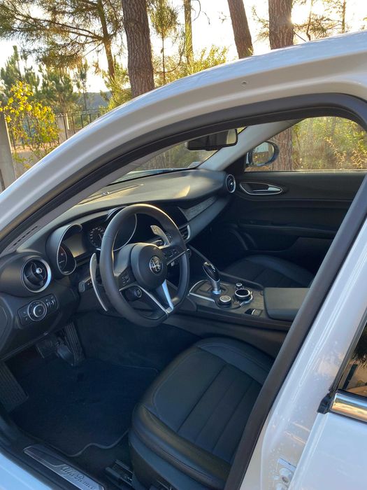 Alfa Romeo Giulia 2.2D 190cv