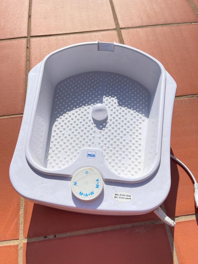 Máquina de hidromassagem para pés