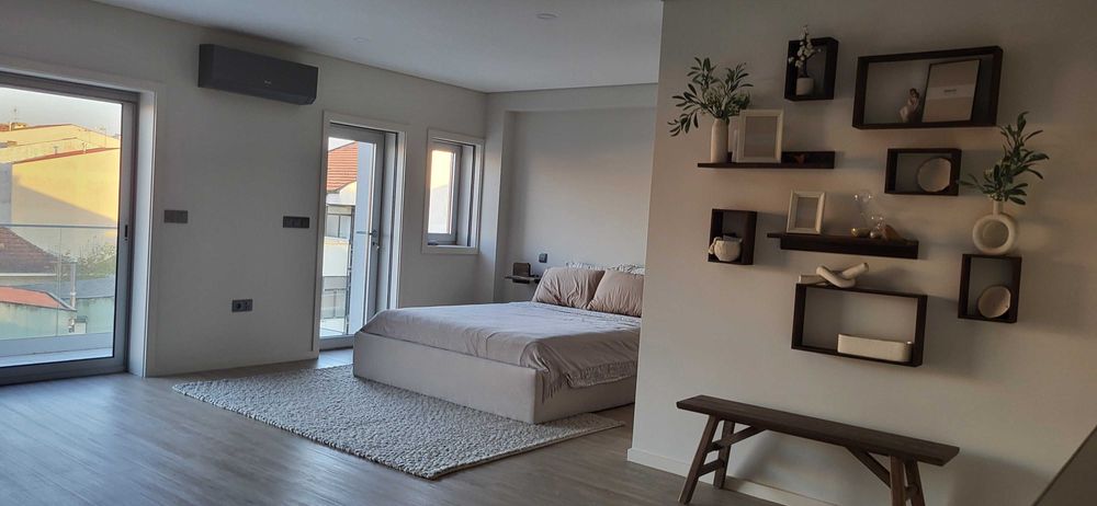 Vende-se -  T2 Duplex Espinho