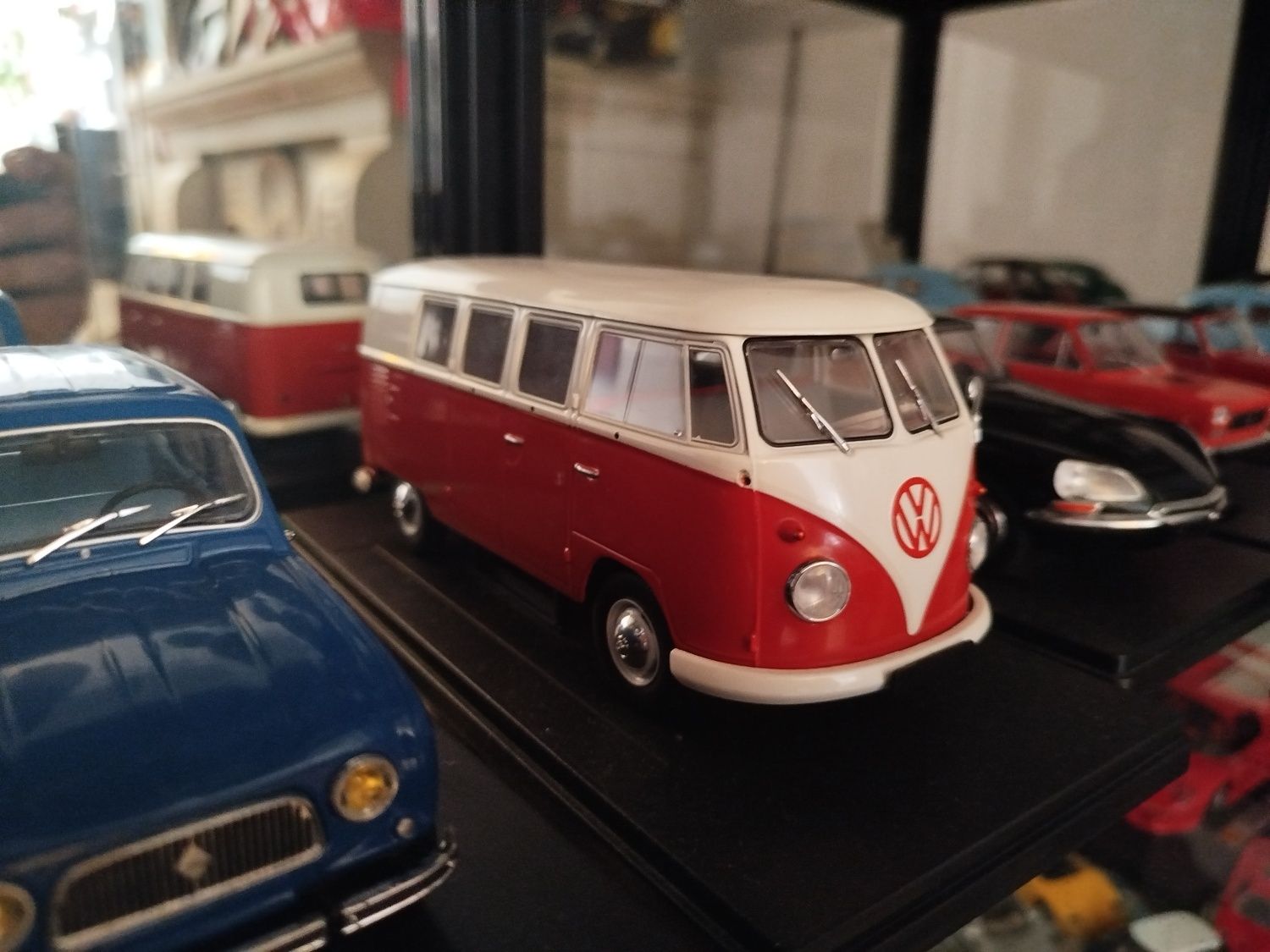 Vendo miniaturas 1:24 e 1:43